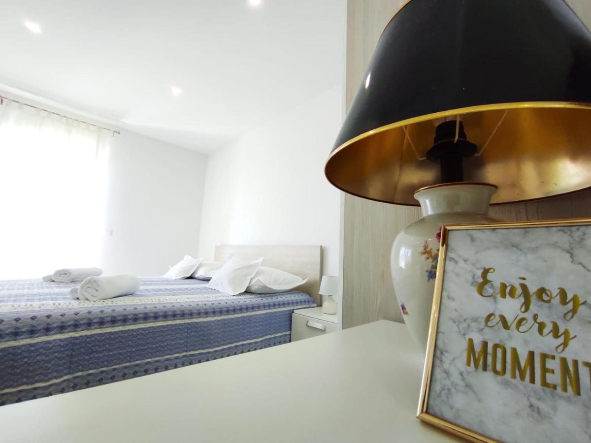 Apartments De La Marina Makarska Kültér fotó